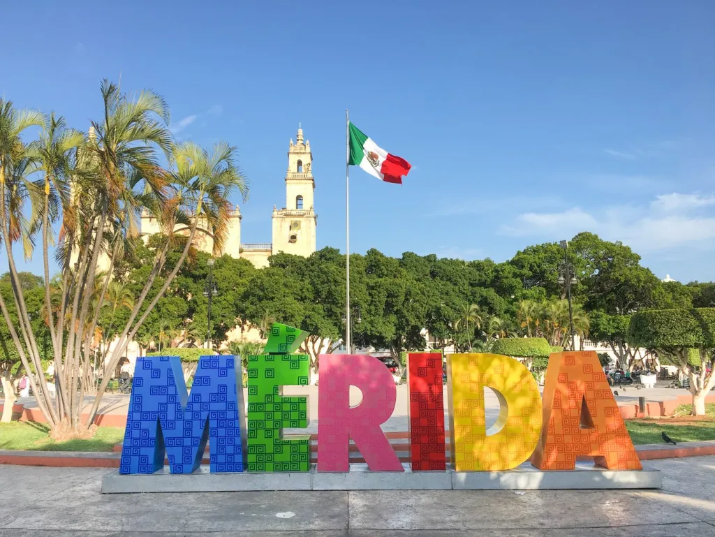 Abogados para empresas en Mérida parque del centro de Mérida